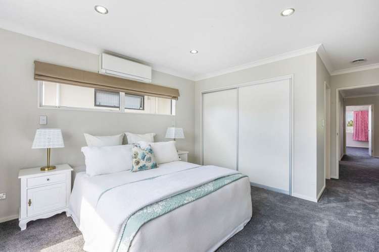 8 Andy Crescent Flat Bush_18