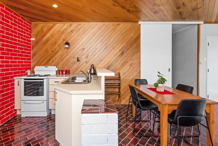 58 Churchill Drive Taradale_28