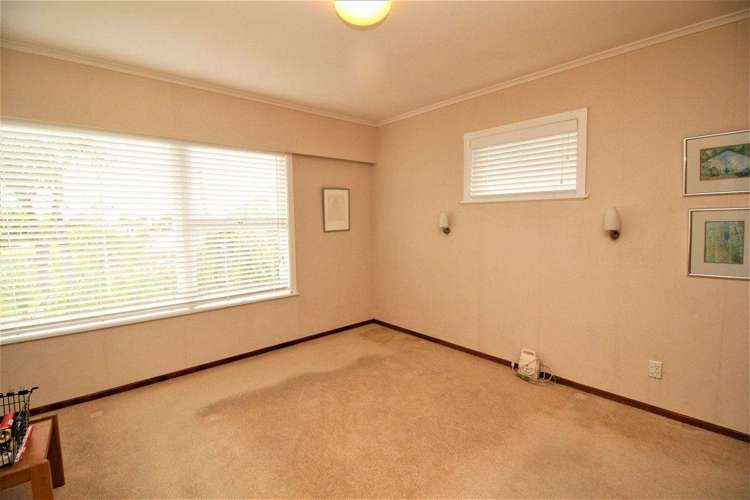 8 Mason Street New Lynn_5