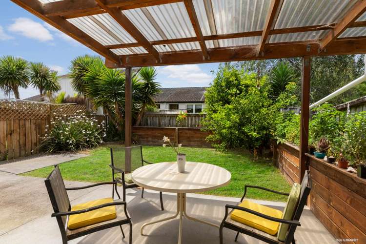 11 Elm Street Waiuku_0