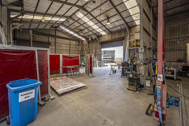 14-16 Paramount Drive Henderson_8