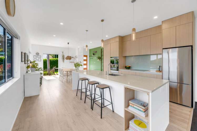 13 Rewa Road Maraetai_1