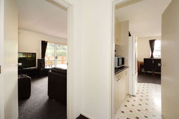 38 Irvine Street Lawrence_24