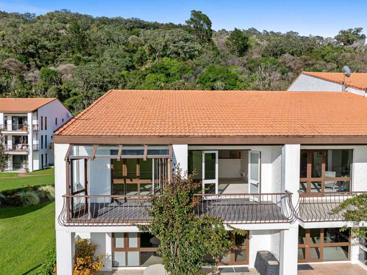 15/34 Waiwera Place Waiwera_13