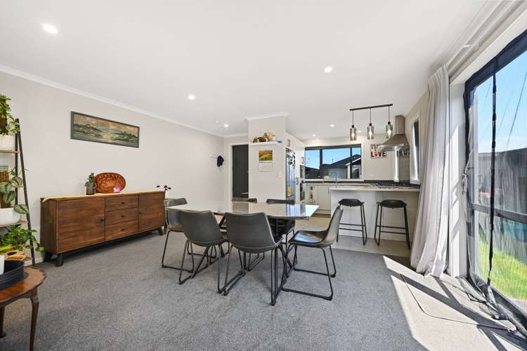 16 Hapu Avenue Baverstock_3