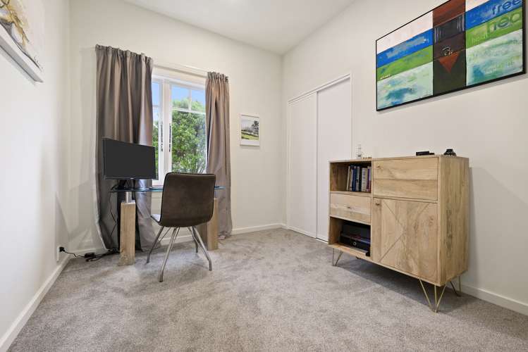 171 Breezes Road Aranui_14