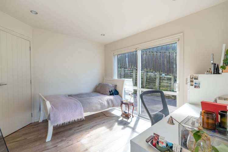 8 Wisteria Way Mairangi Bay_37