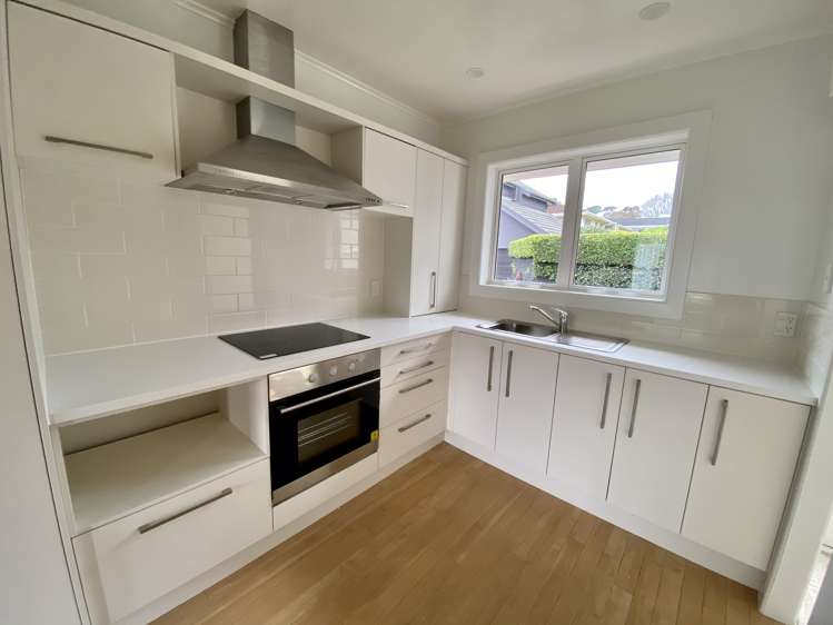 2/43 Turama Road Royal Oak_4