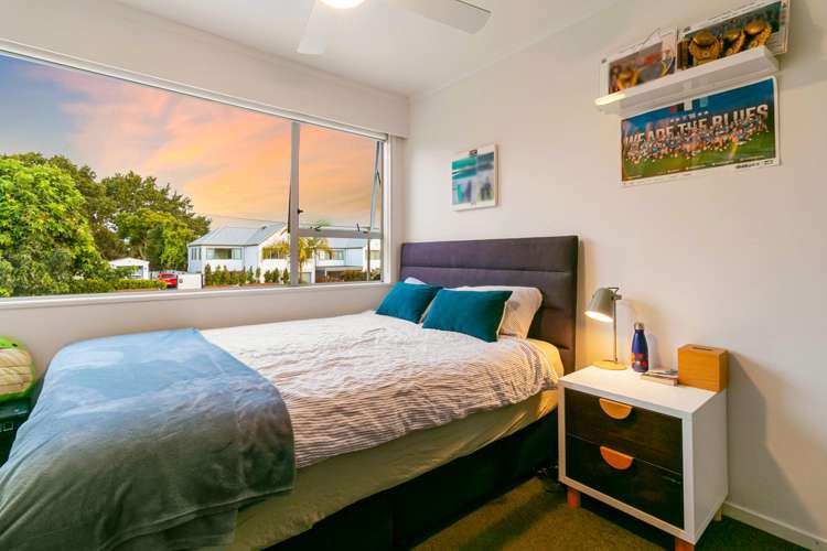53 Gordon Avenue Forrest Hill_13