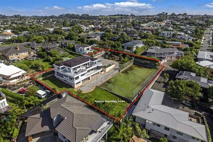 99 East Coast Road Castor Bay_47