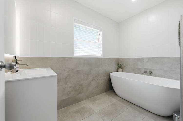 21B Devon Road Bucklands Beach_16