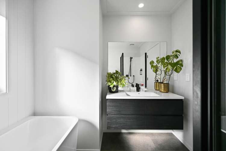 31 Ogilvie Avenue Chartwell_15