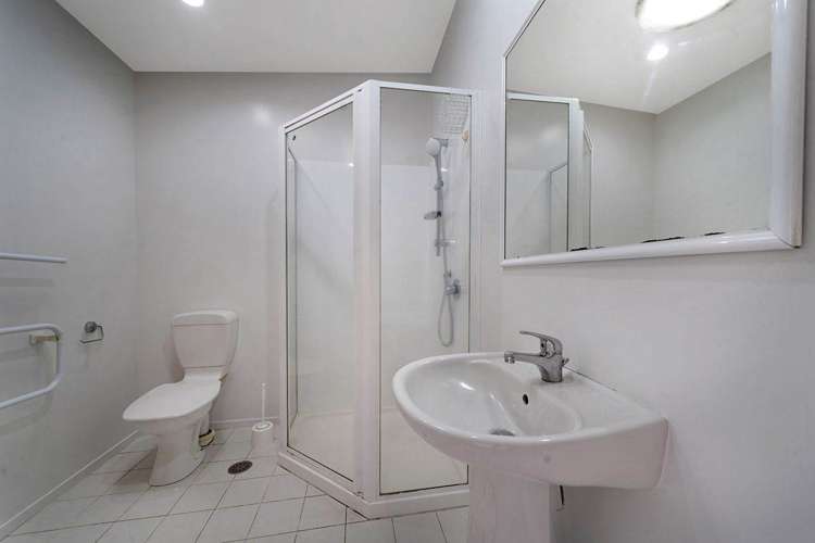 41/8 Soljak Place Mt Albert_13