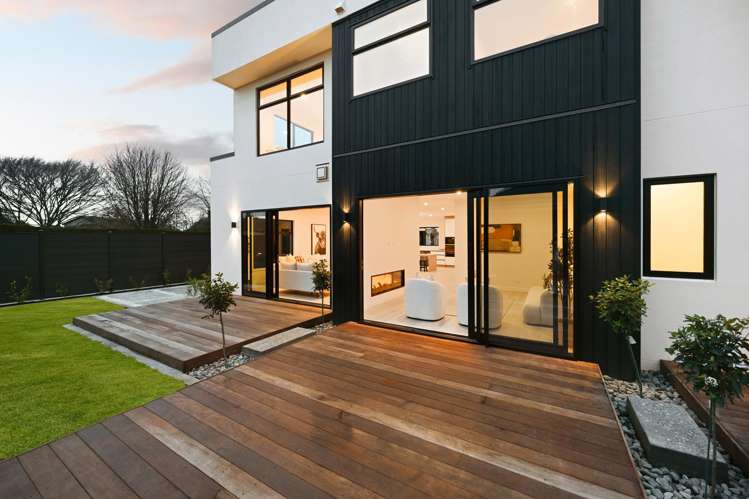 6/1876 River Road Flagstaff_4