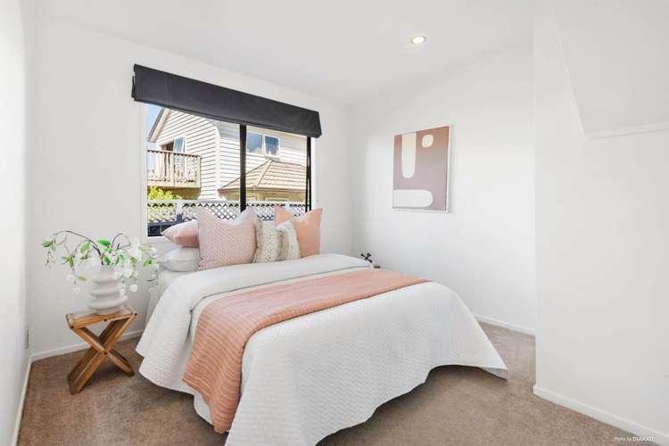 10 Bridgehead Cove West Harbour_10