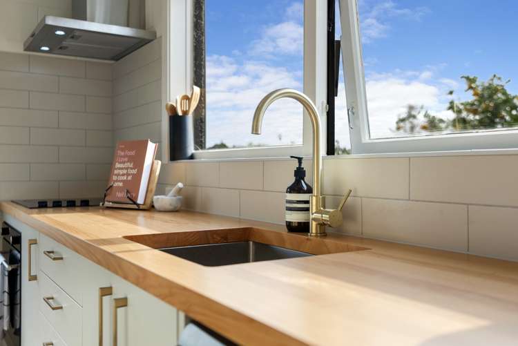 24 Sylvan Avenue Northcote_7