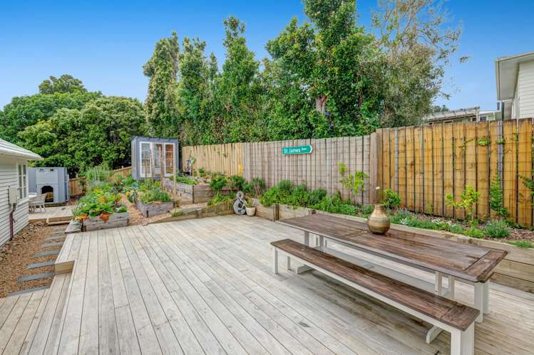 10 St James Ave Helensville_3