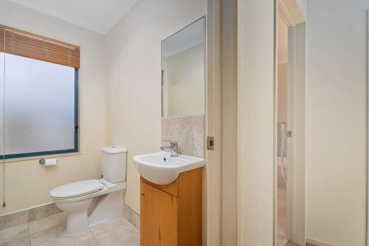 21 Charles Green Drive Cooks Beach_18