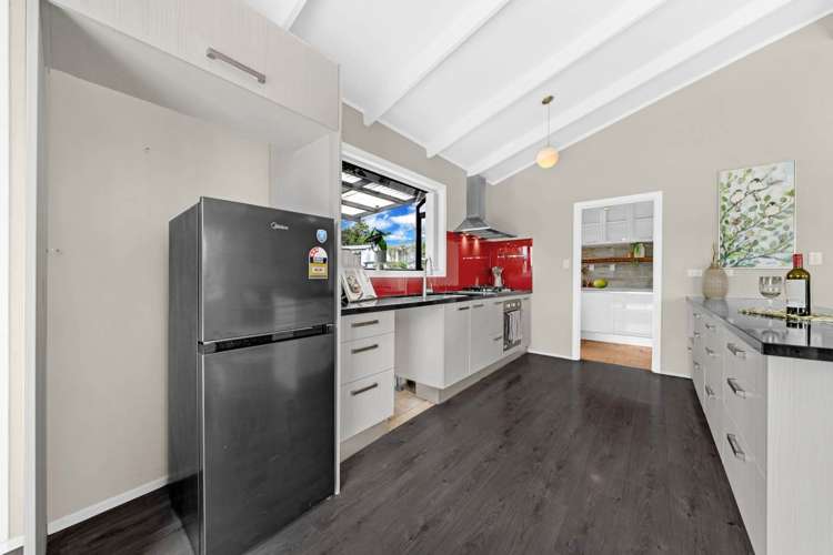 2 La Trobe Street Pakuranga Heights_7