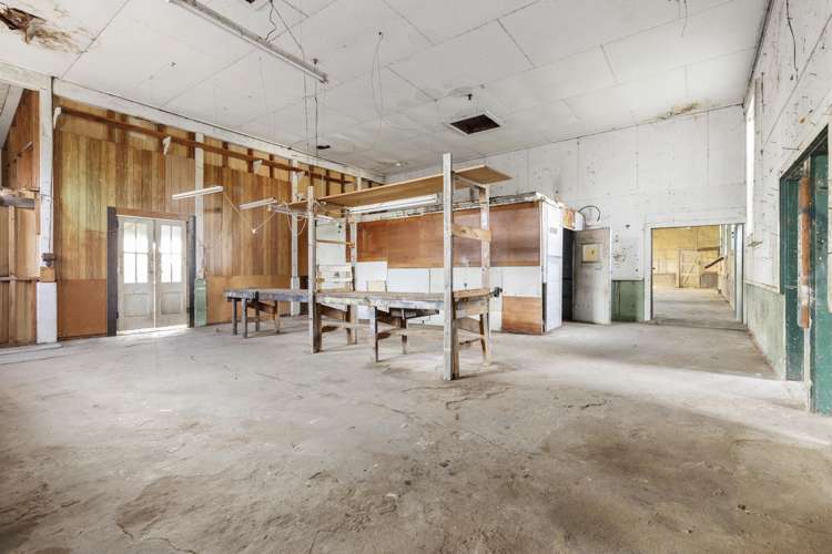3/3643 Cambridge Road_2