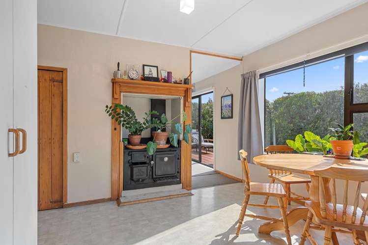 8 Arapiki Road Stoke_4