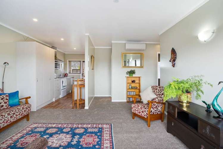 8/14 Willerton Avenue New Lynn_2