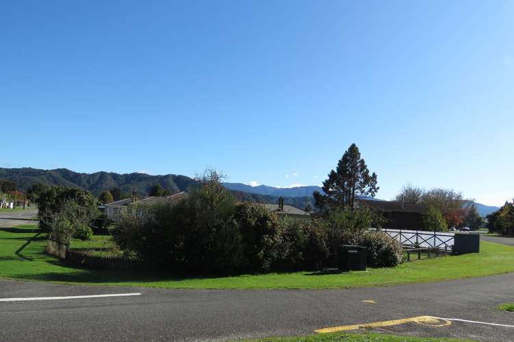 48 Victory Street Reefton_20