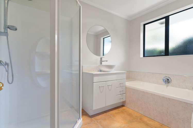 44 Valley Road Pukekohe_17