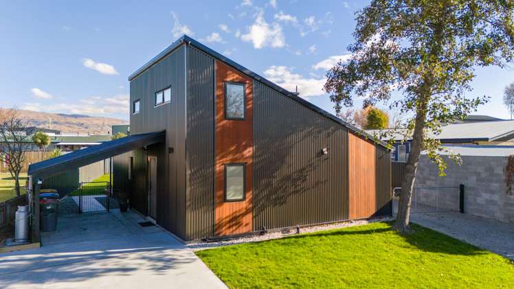 8 Don Place Alexandra_16