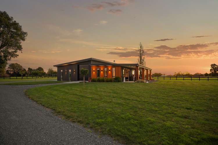 68 Marshmeadow Road Newstead_28