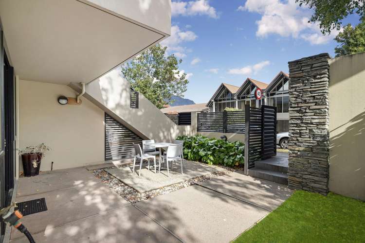 1/3 Adelaide Street Queenstown_5