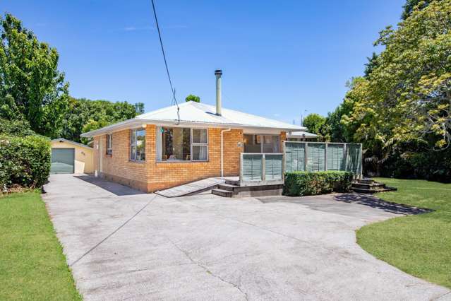 Moving On! Must be Sold!