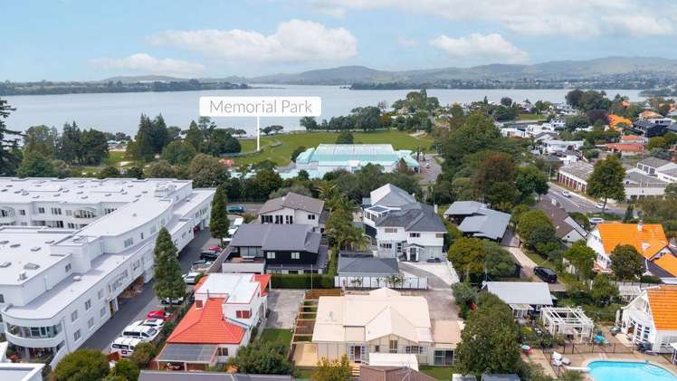 81 Eleventh Avenue Avenues_40