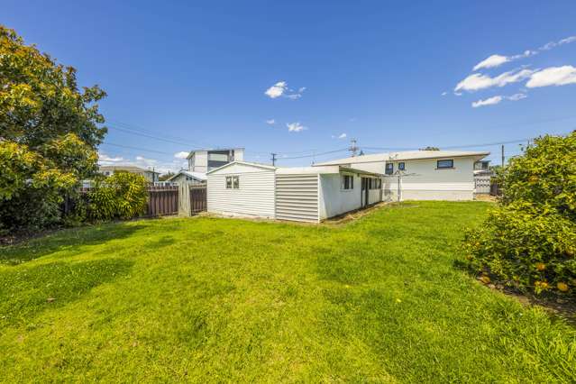 116 Clayton Avenue Otara_1