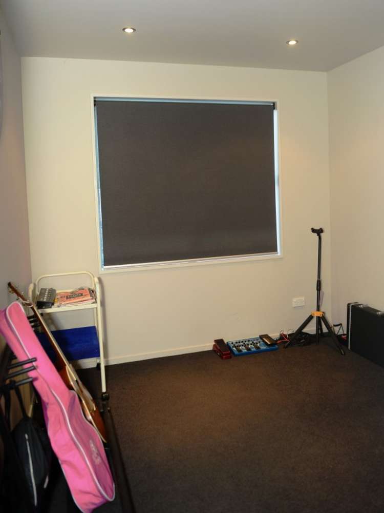 10 Lakeside Terrace Westport_18