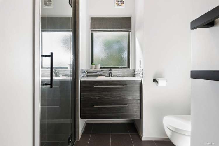 8 Higgs Road Mount Wellington_12