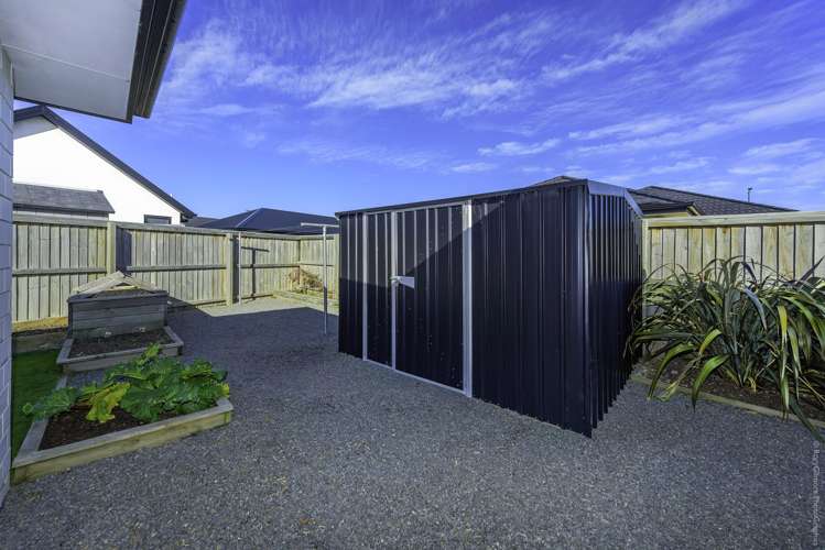 25 Kens Lane Lincoln_23