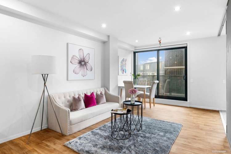 607/20 Mccrae Way New Lynn_1