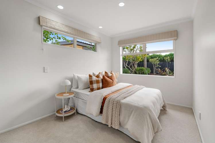 12a Pine Road Orewa_17