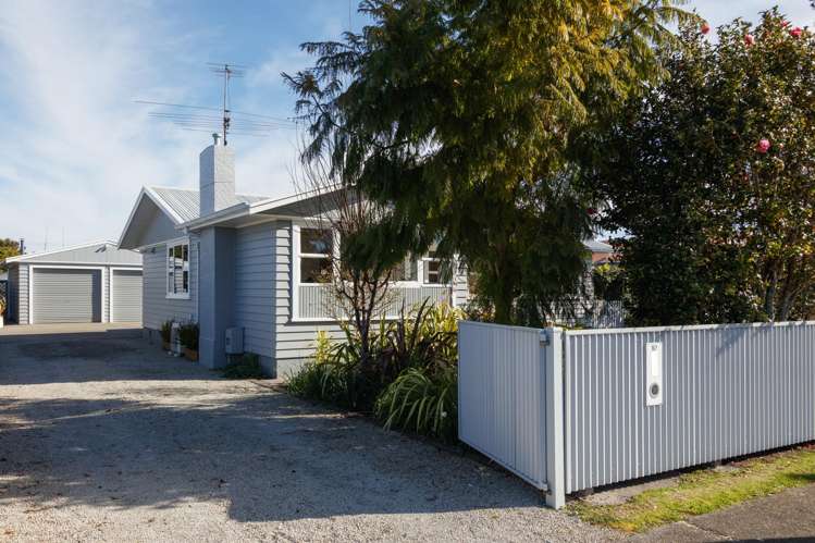 10 Leon Street Riverdale_24