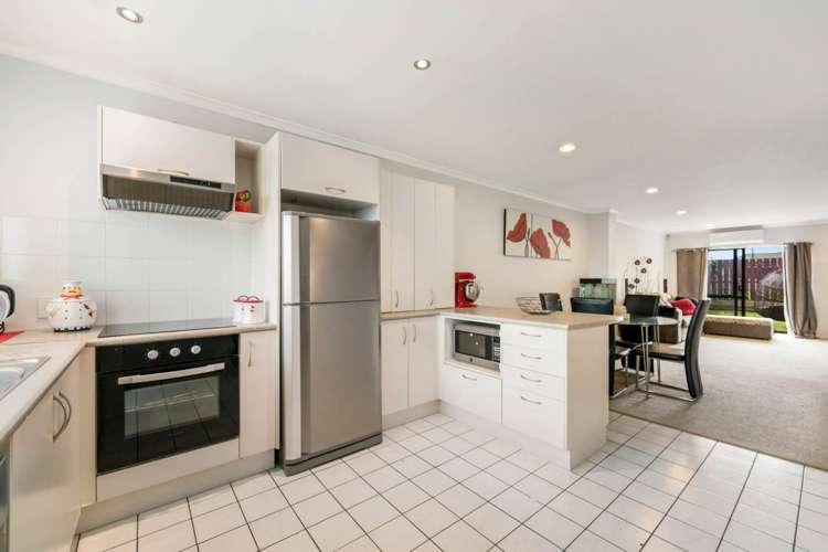 94a Naylors Drive Mangere_2