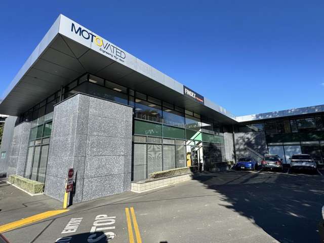 Show place office with 10 parks