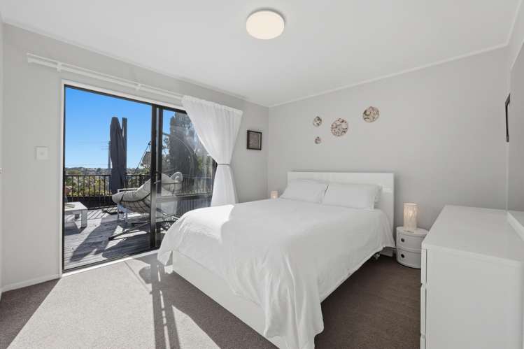 2/102 Sandspit Road Shelly Park_15