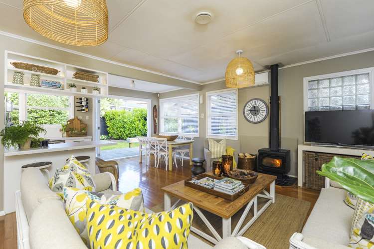 4/12 Kings Road Panmure_11