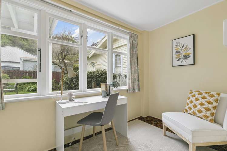 230 Queens Drive Lyall Bay_8