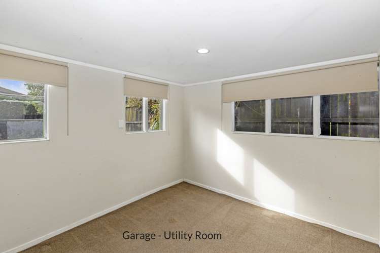 19 Stoll Place Clendon Park_11