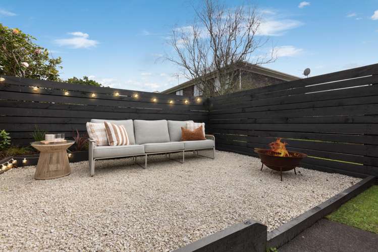 2/33 Butterworth Drive Glendene_11