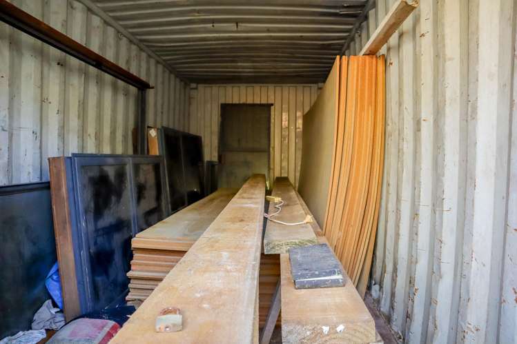 172 Clifton Road Kaiata_28