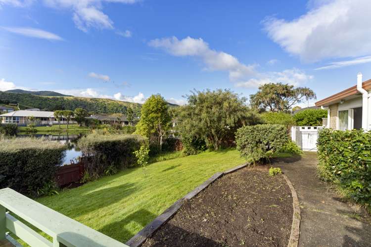 5 Lorna Irene Drive Raumati South_14