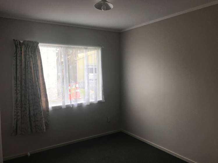 2/161 Old Wairoa Road Papakura_8